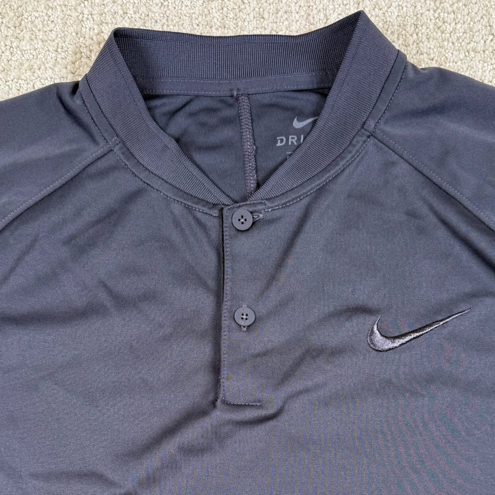 Nike Dri-Fit Mens Large Gray Victory Blade Collar Short Sleeve Golf Polo Shirt
